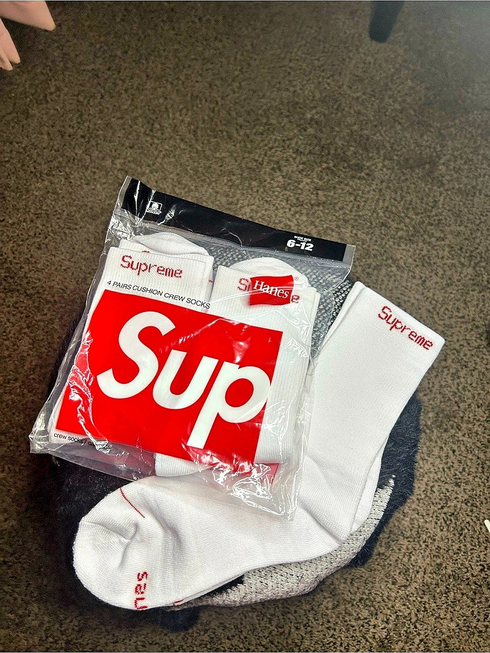 Supreme Hanes Crew Socks